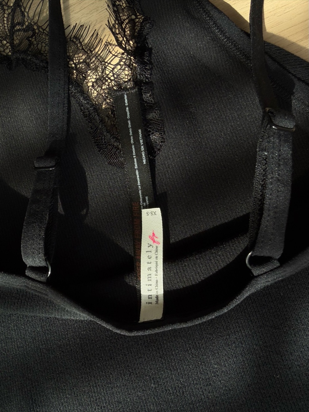 Free People Intimately Lace Trim Cami XS/S Black Ribbed Eyelash V-Neck Tank NWT - Picture 2 of 10